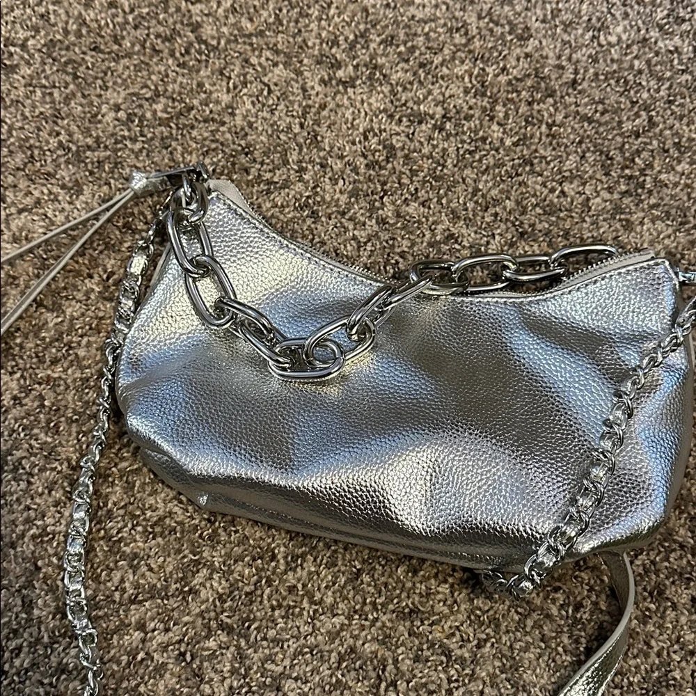 Urban Expressions Silver Chain Strap Women's Bag